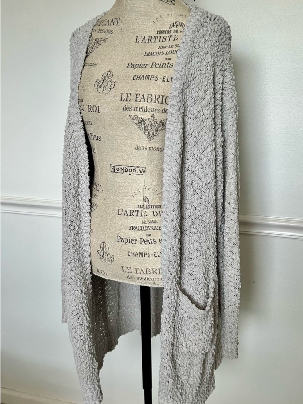 Listicle Light Grey Boucle Open Cardigan with Pockets - Picture 2 of 5